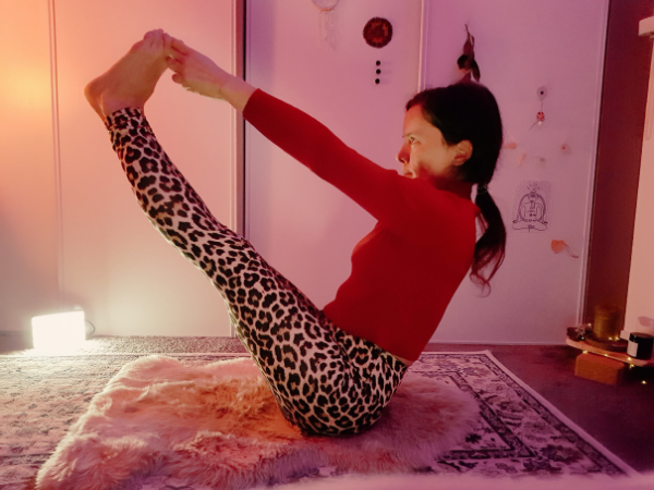 Lotus Kundalini pose
