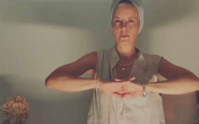 Mudra de soutien au coeur (Venus Lock)